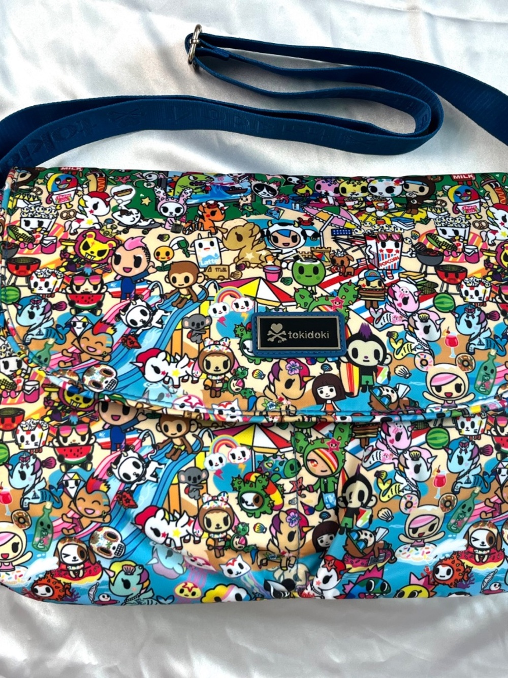 Tokidoki Summer Splash Beach Messenger Laptop Bag Purse New without Tags